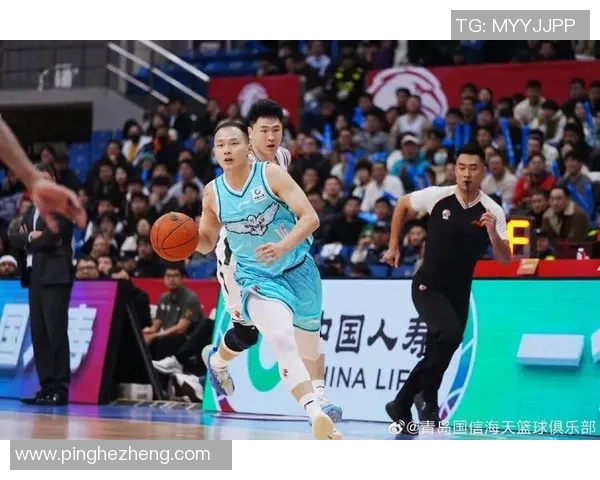 媒体人：CBA竞赛沦为外援二对二，男篮球员会完全男足化